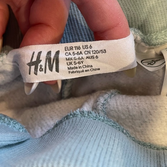 H&M Disney Boy’s Pants, Size: 6yr, like new condition - Picture 3 of 3